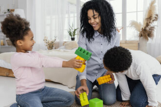 Garde d'enfant : ce qui change vraiment pour votre budget en 2025-2026
