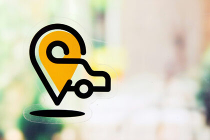 Géolocalisation véhicule : pourquoi de plus en plus de conducteurs français franchissent le pas ?